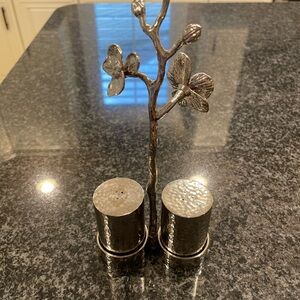 Michael Aram, salt and pepper shakers